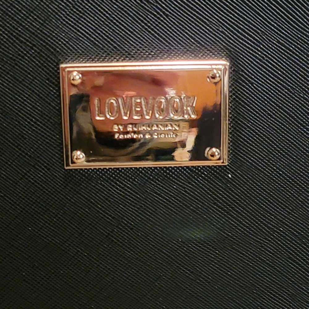 Black Lovevook laptop briefcase